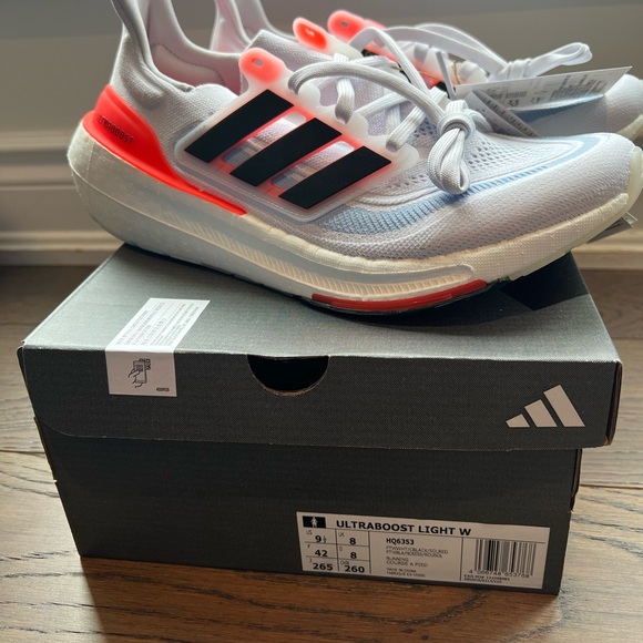 adidas
Women's Ultraboost Light Running Shoe - Picture 2 of 6